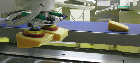 Голландский производитель сыра A-Ware оптимизирует захват и упаковку продукции с применением роботов FANUC