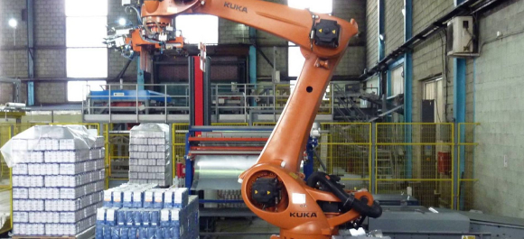 Новые роботы KUKA KR120 R3200 PA паллетируют 100 тонн сахара в час